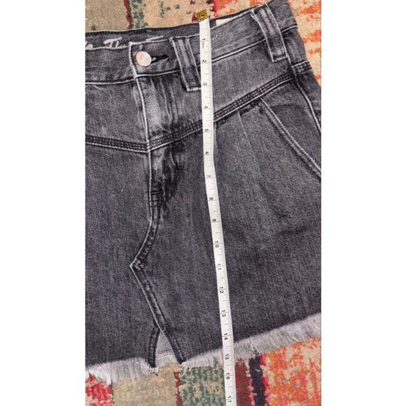 Free People Y2K Boho Western Mini Skirt- Sidecar Distressed Black Denim size 25 - Picture 9 of 10
